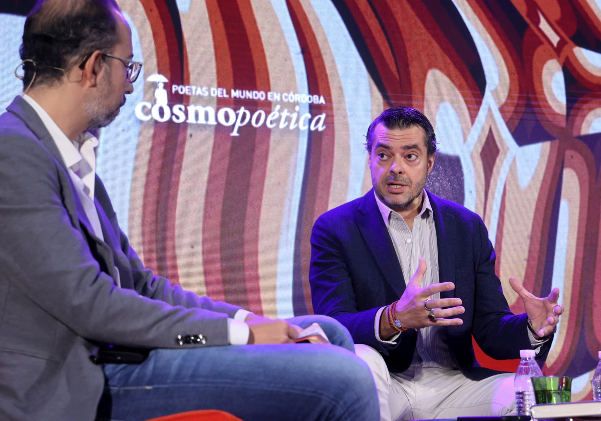 Joaquín Pérez Azaustre durante su intervención de este sábado en Cosmopoética