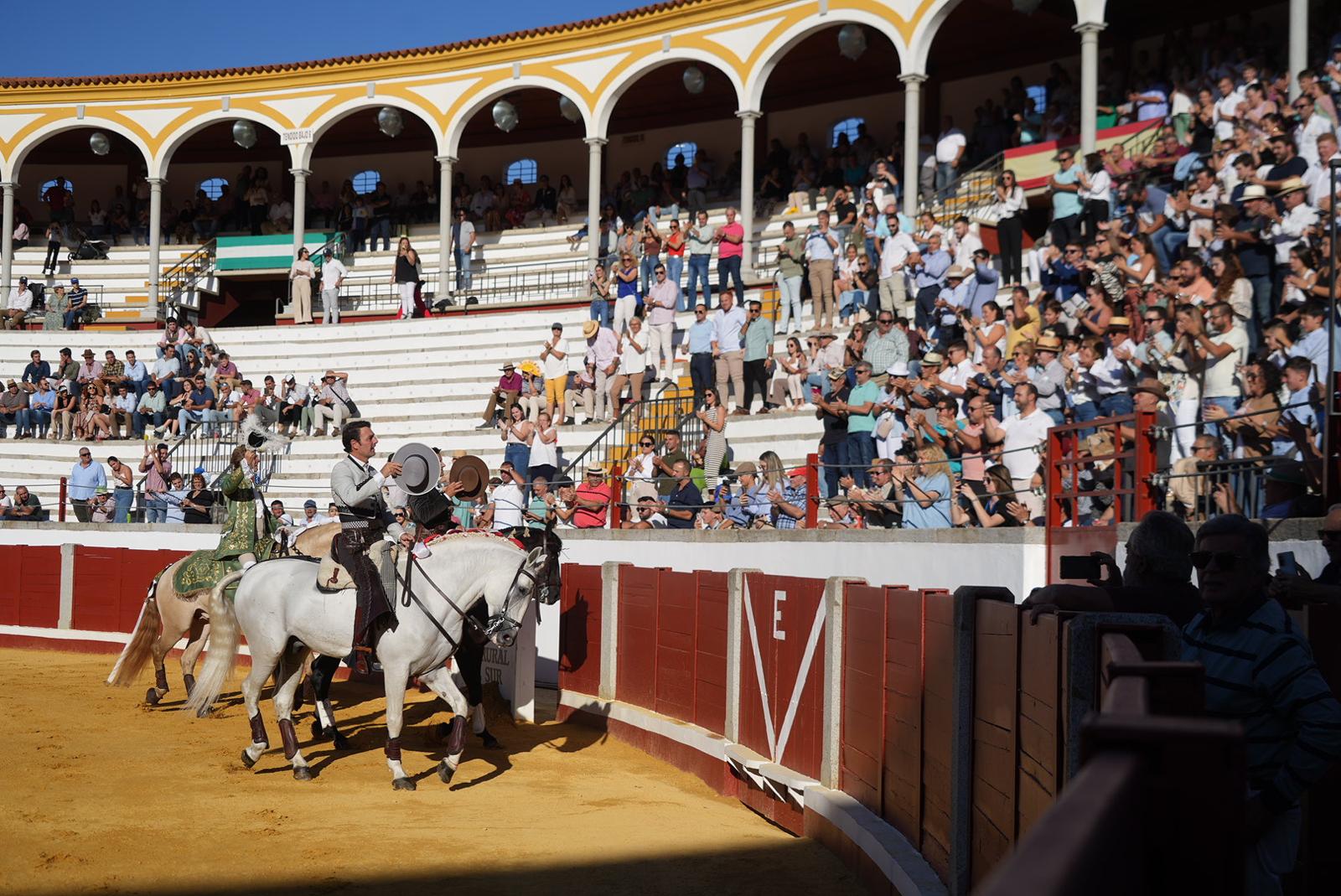 La exitosa corrida de rejones en Pozoblanco, en imágenes