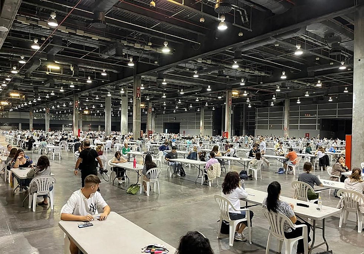 Imagen de archivo de un examen de la Junta Qualificadora de Coneixements del Valencià (JQCV)