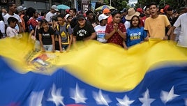 ¿Es La Moncloa igual a Miraflores?