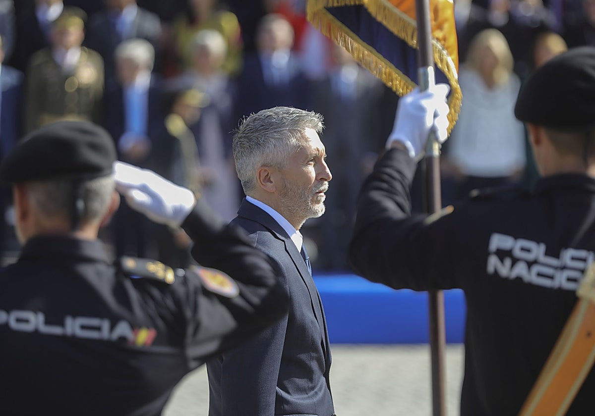 Las duras palabras de un policía al ministro Marlaska durante una entrega de premios