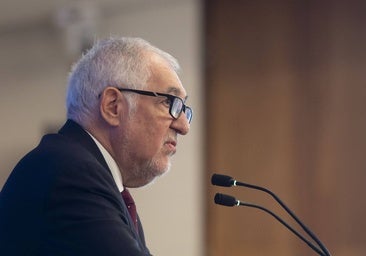 Conde-Pumpido resolverá las recusaciones con un sistema que garantiza la mayoría progresista