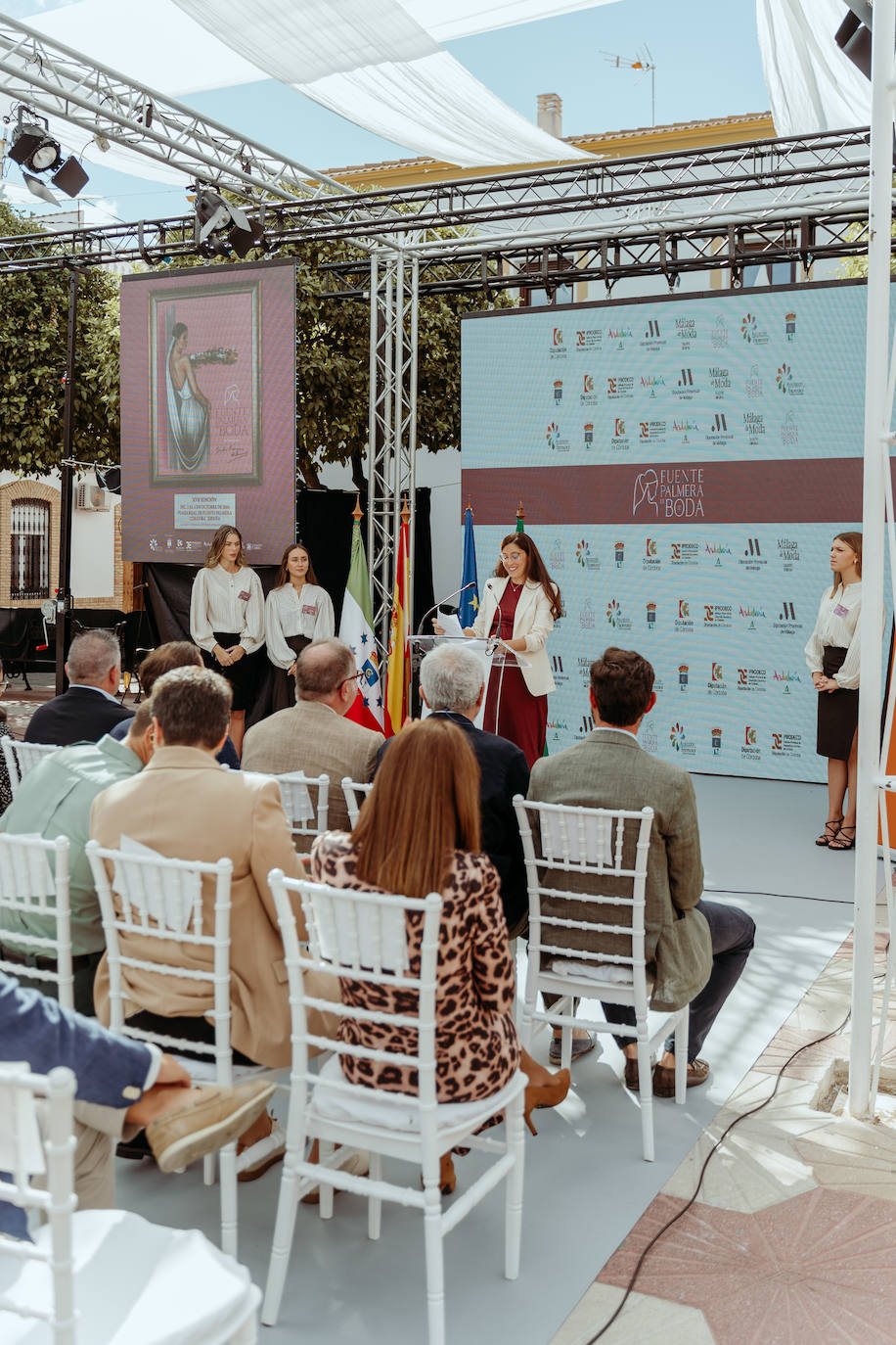 La inauguración de la feria Fuente Palmera de Boda, en imágenes