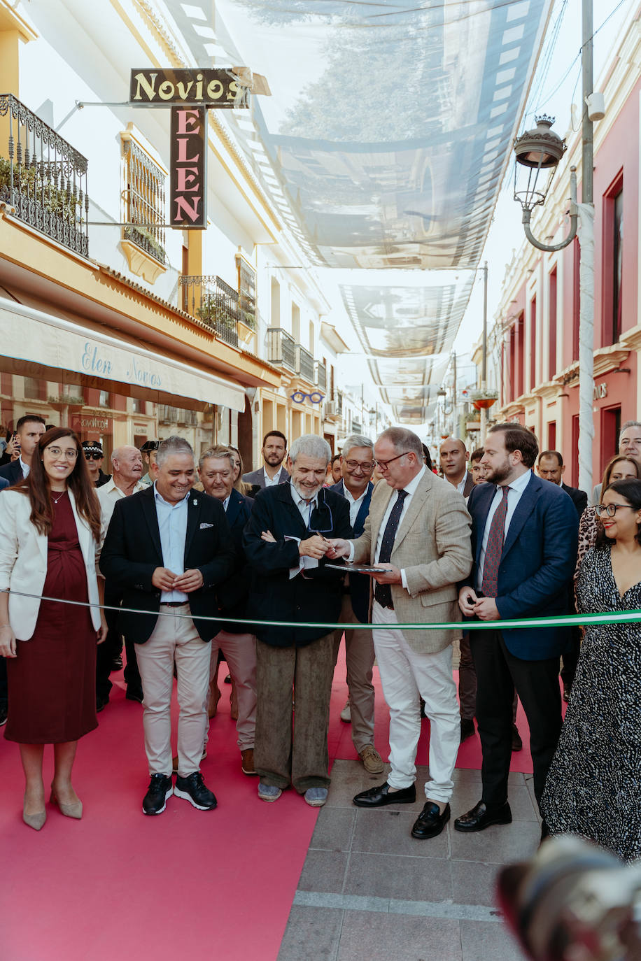 La inauguración de la feria Fuente Palmera de Boda, en imágenes