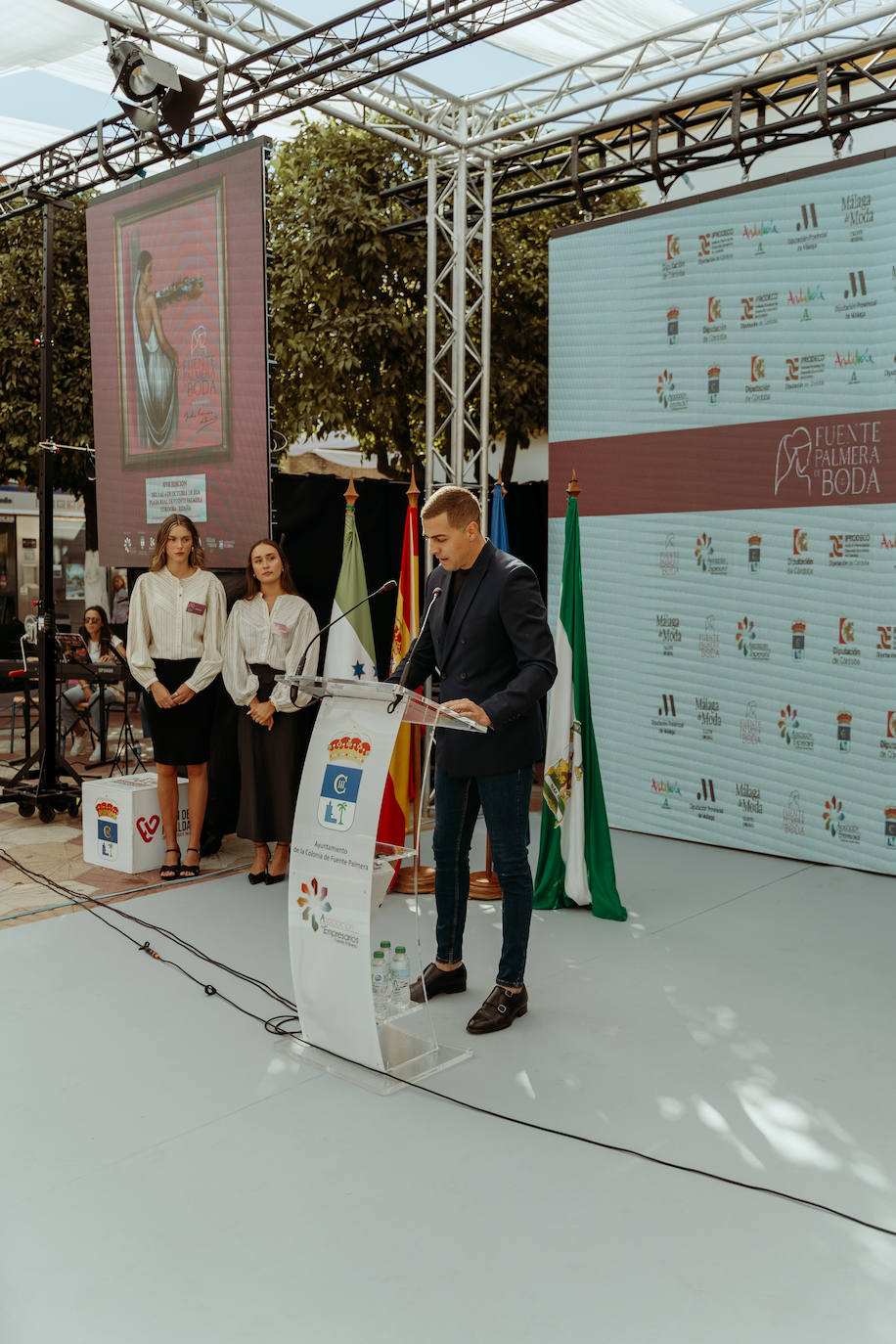 La inauguración de la feria Fuente Palmera de Boda, en imágenes