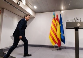 El PP de Mazón escala en las encuestas y queda a seis escaños de la mayoría absoluta mientras el PSPV de Morant se estanca