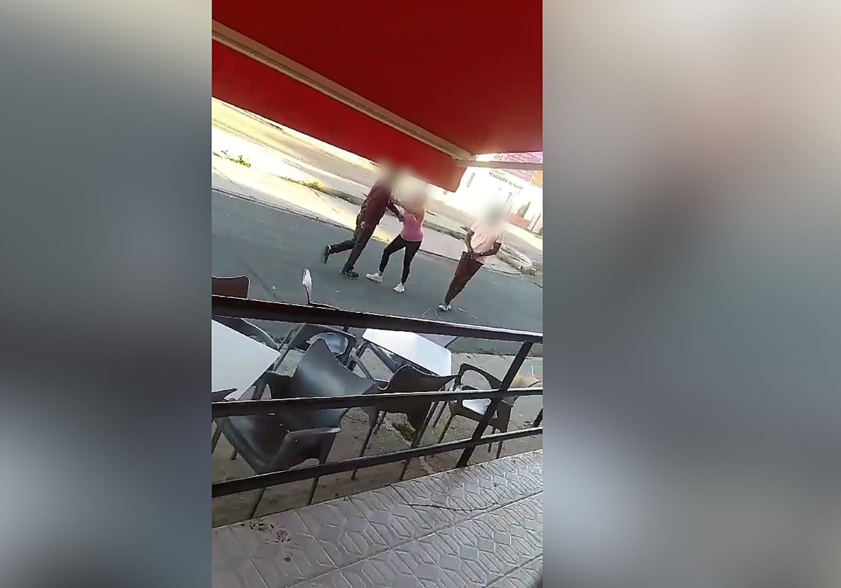 Detenido por amenazar con un cuchillo al camarero de un bar que le prohibió la entrada en Valladolid