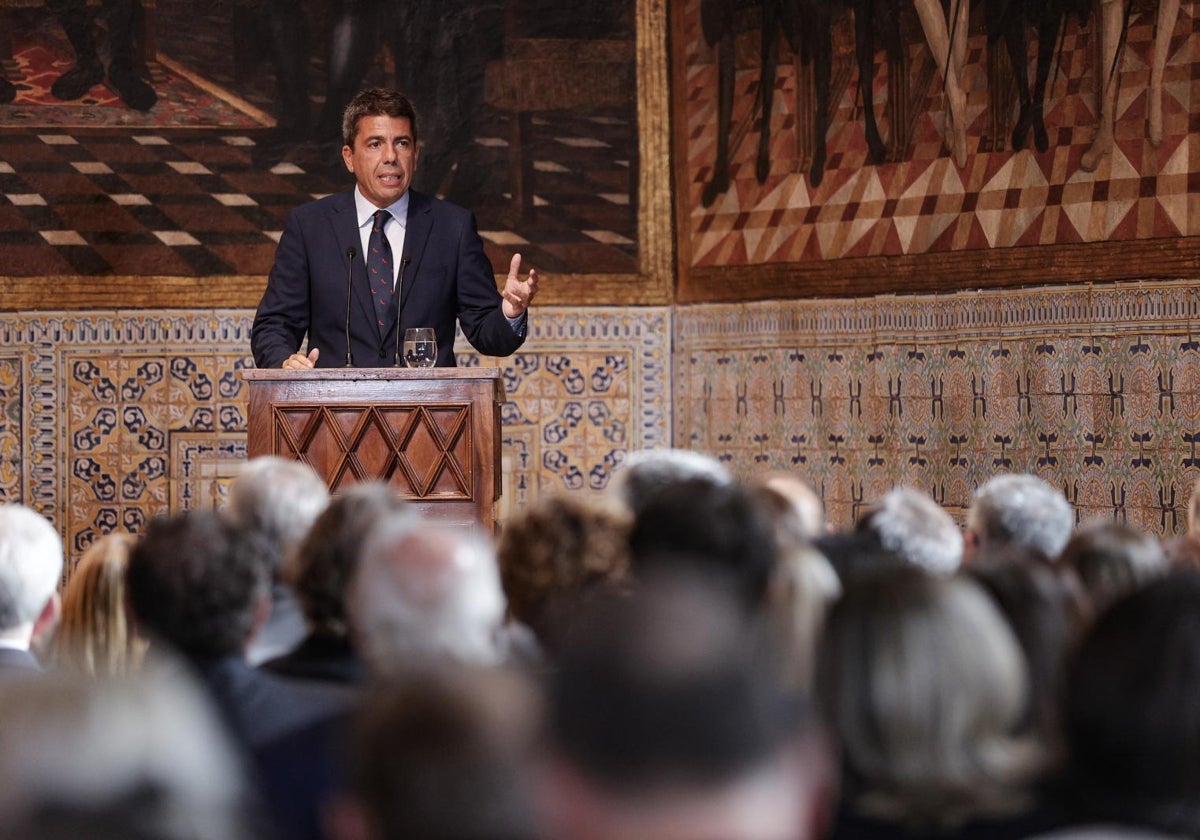 Imagen del presidente de la Generalitat Valenciana, Carlos Mazón, durante los actos conmemorativos del 9 d'Octubre