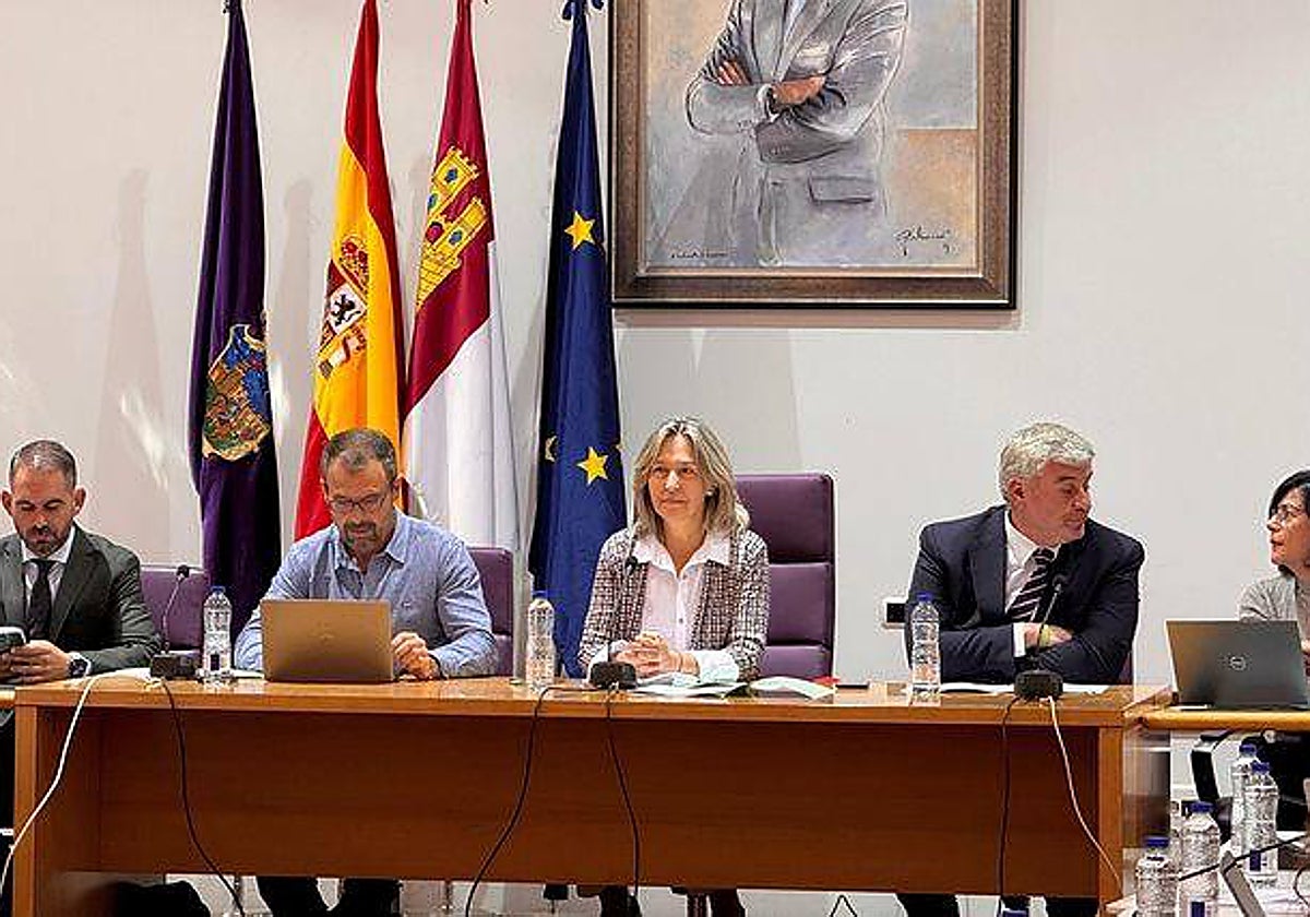 El Ayuntamiento de Guadalajara congelará «todos» los impuestos para 2025, y no descarta bajar alguno