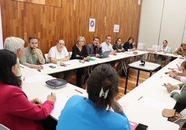 El PSOE de Córdoba sella la paz para el congreso federal con 11 alcaldes en su lista de delegados