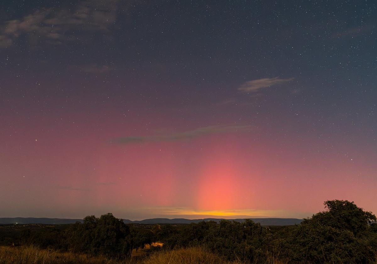 Una imagen de la aurora boreal en el cielo del Norte de Córdoba