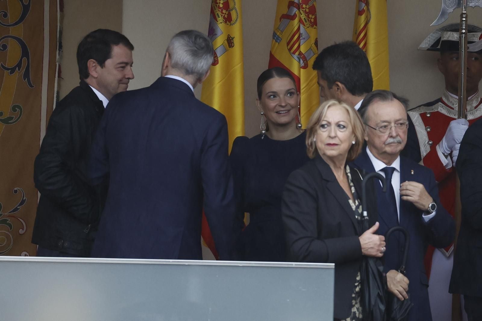 Los presidentes autonómicos de Aragón, Castilla y León, Baleares y Comunidad Valenciana y el presidente de la Ciudad Autónoma de Ceuta, a su llegada al palco de autoridades