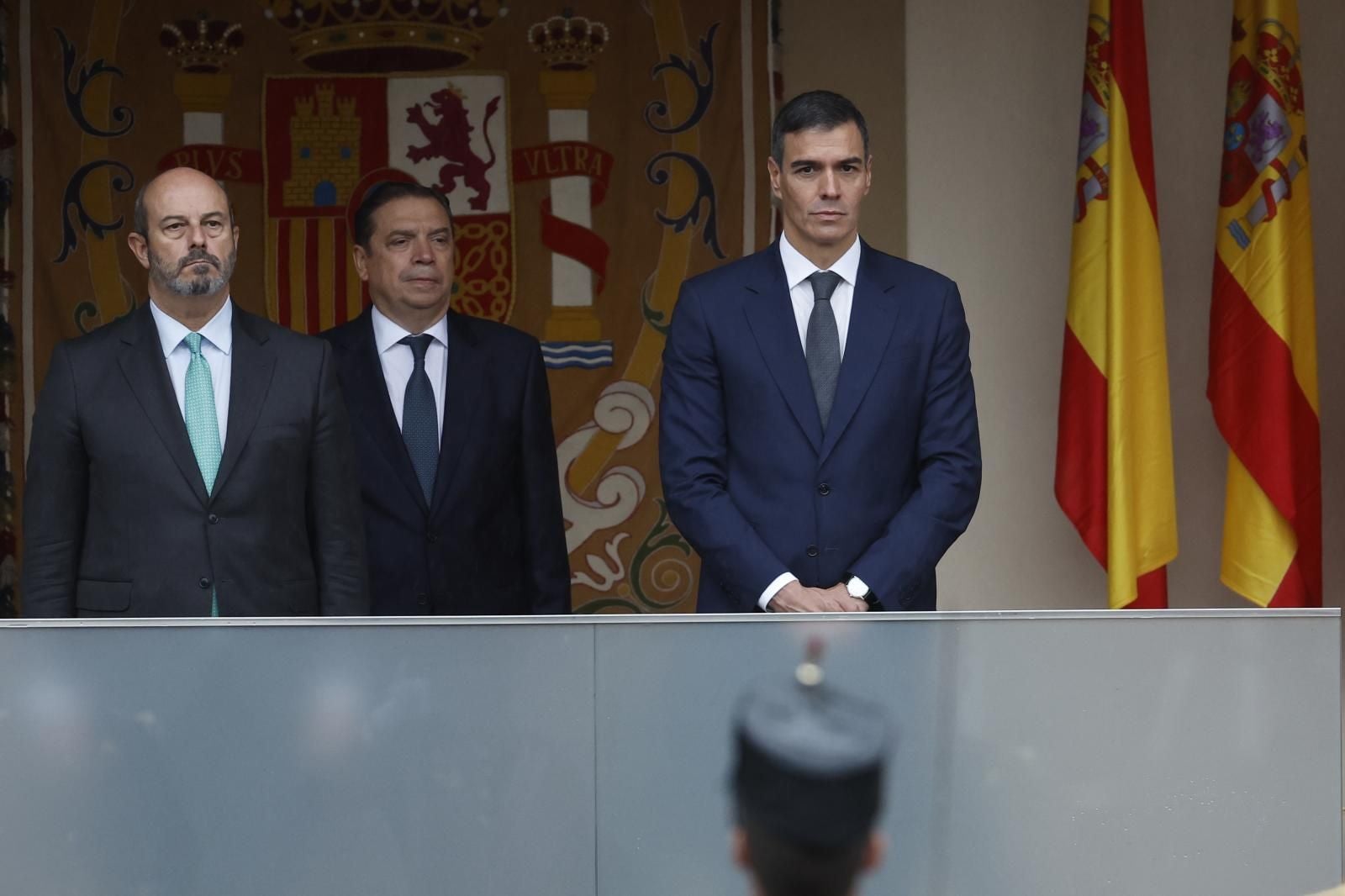 El presidente del Gobierno, Pedro Sánchez, ha recibido algunos abucheos a su llegada a la zona de la tribuna de autoridades