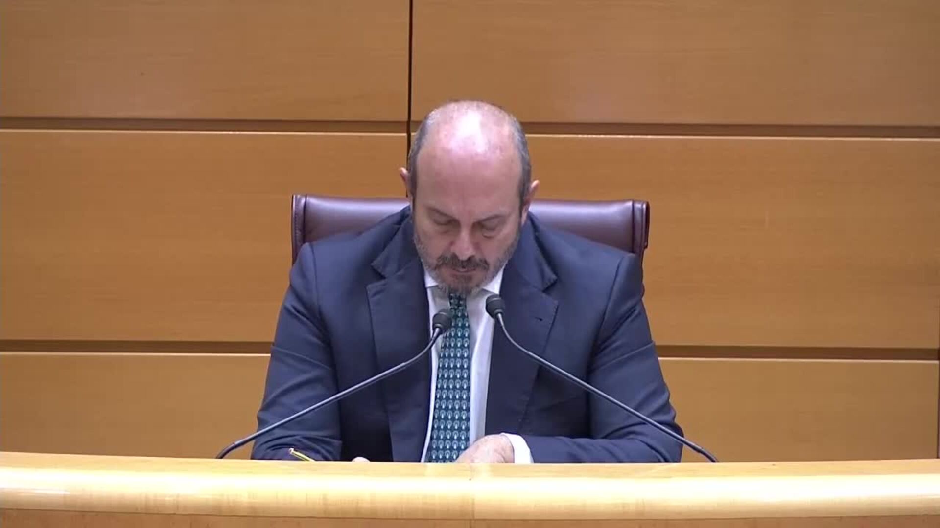 El Senado rechaza la ley de antecedentes y la devuelve al Congreso al considerarla vetada