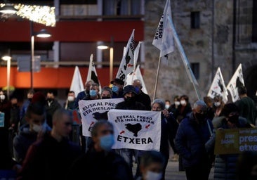 El entorno proetarra prepara una conferencia internacional por «la paz» en plena ofensiva de excarcelaciones