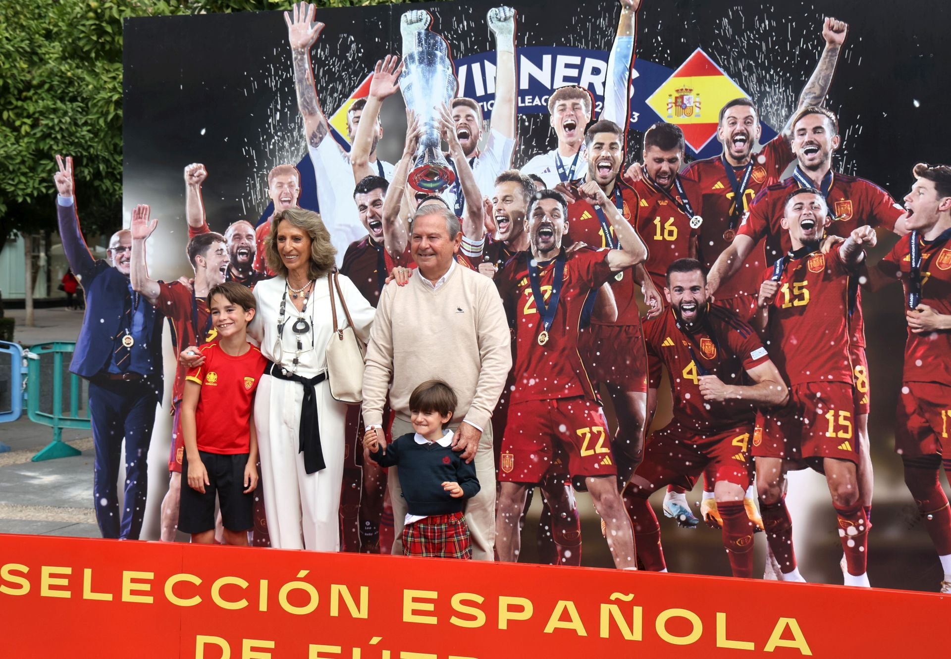 Fotos: la espectacular &#039;fan zone&#039; de la selección toma Las Tendillas