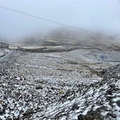 Los primeros copos caen en Sierra Nevada y eso crea esperanzas de arrancar la temporada en noviembre