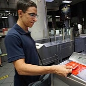 Las rebajas en los abonos transporte le cuestan a Madrid 342 millones de euros