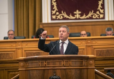 Page advierte al Gobierno de que es «ilegal» acoger inmigrantes en el aeropuerto de Ciudad Real