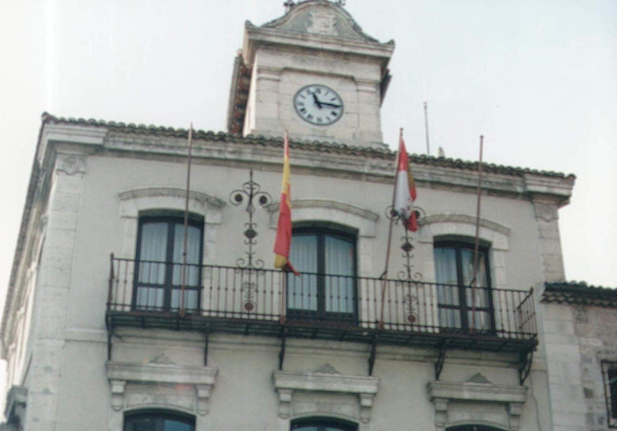 Fachada del ayuntamiento de Cuéllar