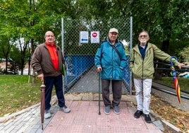 'Enjaulados' en Vallecas por el cierre de dos puentes sobre la A-3