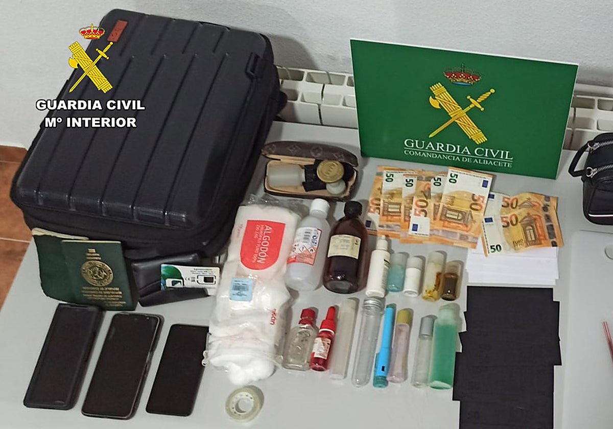 Detenido en Albacete un camerunés, vecino de un pueblo de Toledo, por estafar casi 250.000 euros por el «timo del negativo»