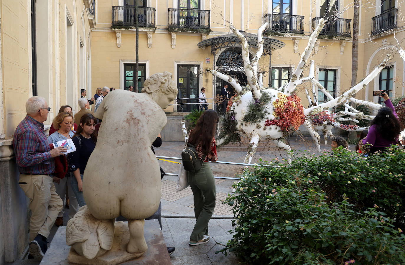 El incomparable espectáculo sensorial del Festival Flora de Córdoba, en imágenes