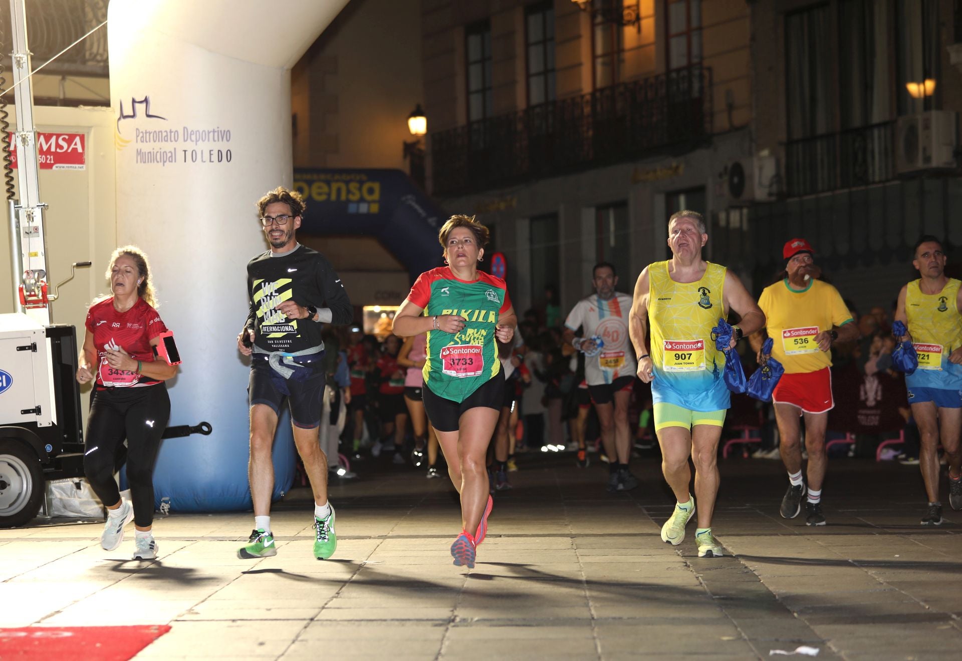 La Carrera Nocturna de Toledo, en imágenes