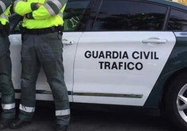 Fallece un hombre de 35 años tras la salida de vía de su turismo en Bargas