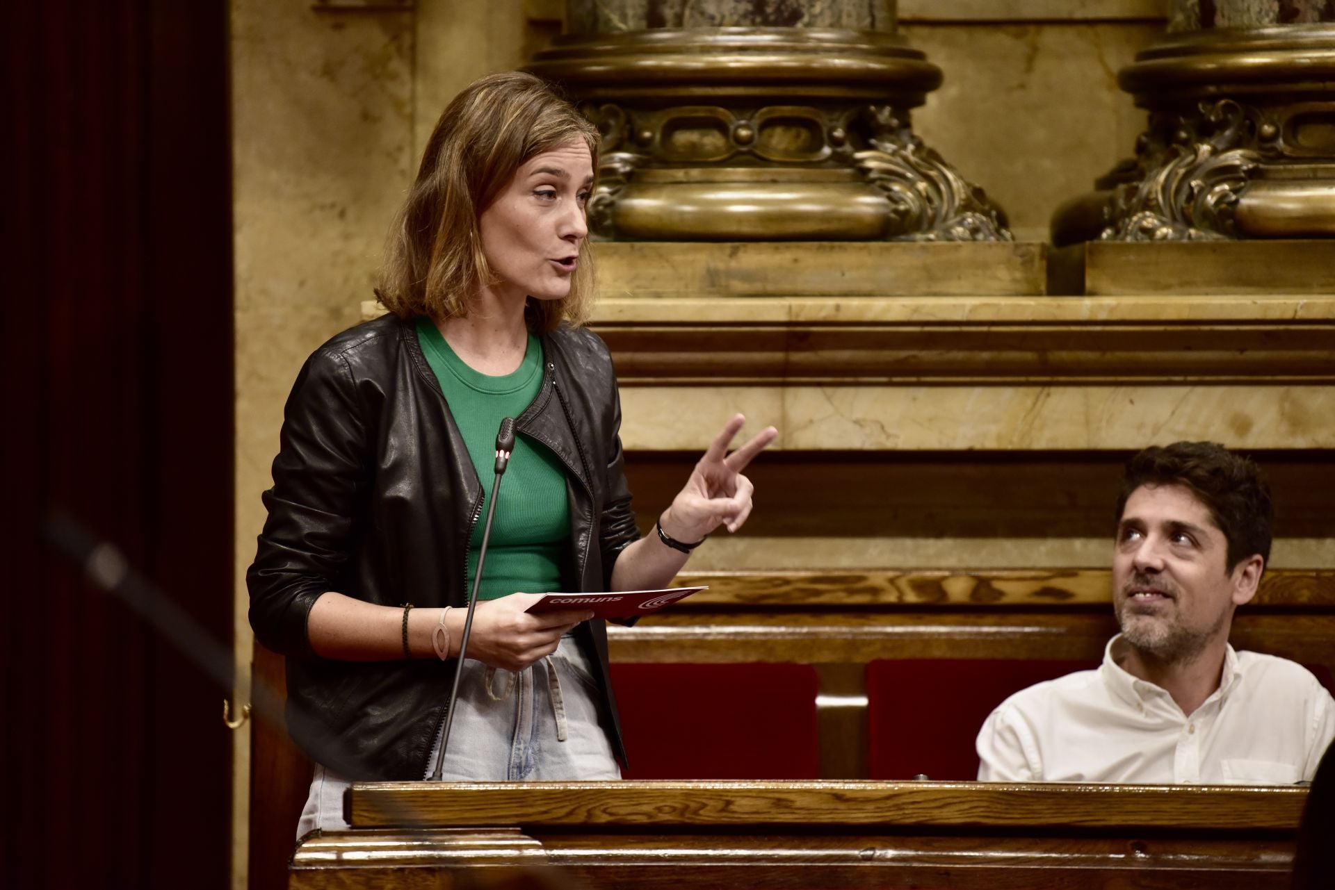 La líder de los Comuns y diputada en el Parlament de Catalunya, Jéssica Albiach, interviene durante una sesión plenaria