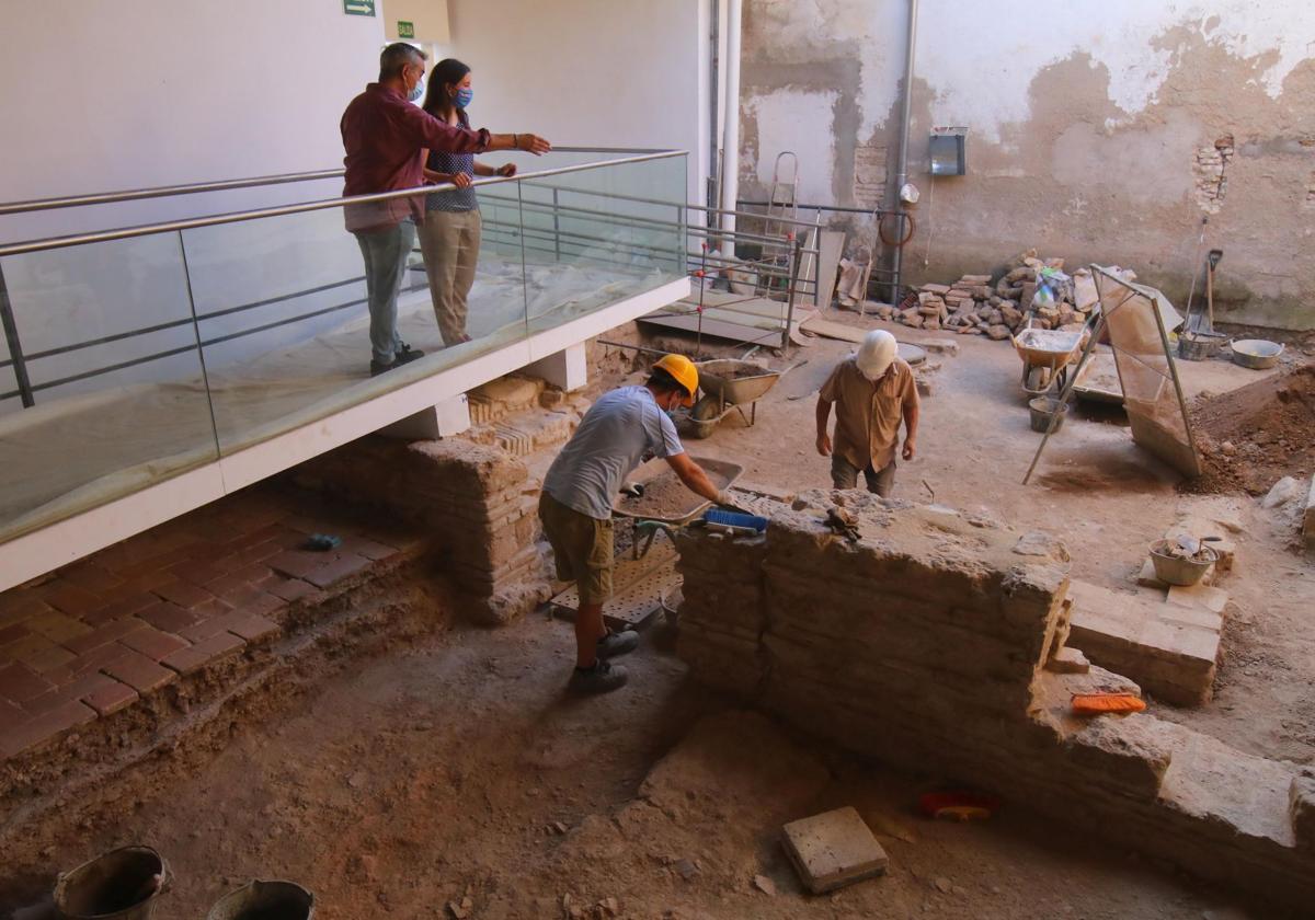 Obras en el solar contiguo a la Sinagoga de Córdoba