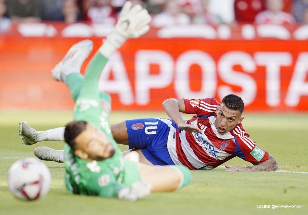 Myrto Uzuni anotó un doblete a favor del Granada CF el pasado sábado frente al Tenerife