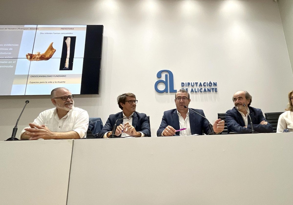 Imagen tomada durante la presentación de las conclusiones del Plan de Excavaciones e Investigaciones arqueológicas del MARQ