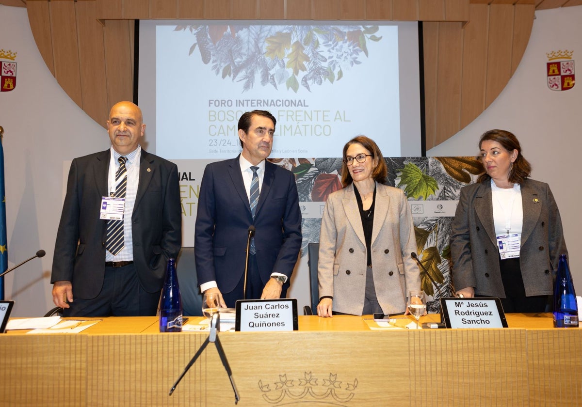 Suárez-Quiñones inaugura el foro internacional, 'Bosques frente al cambio climático'