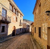 Este pueblo de Castilla y León ha sido nombrado el más bonito de España: cuál es, dónde está y cómo llegar