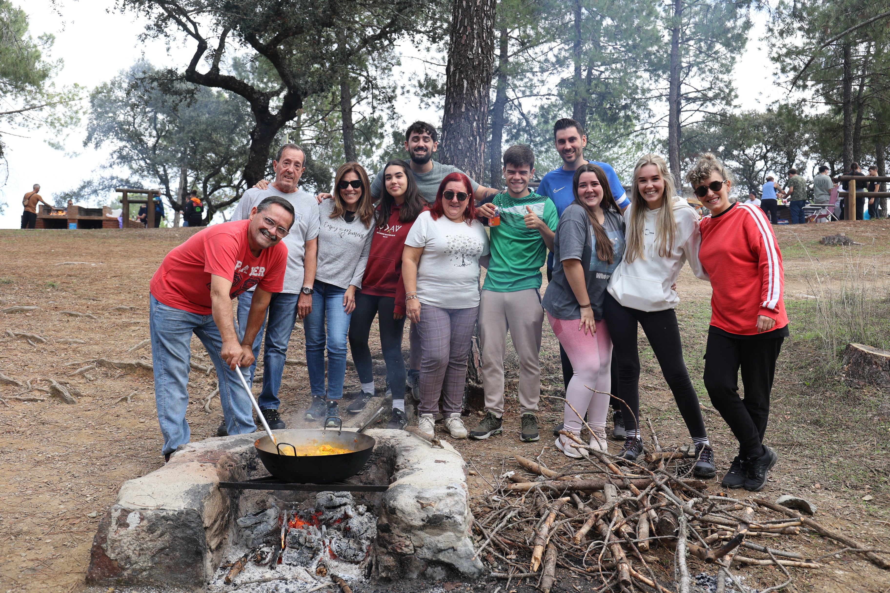Los inigualables peroles por el Día de San Rafael en Córdoba, en imágenes