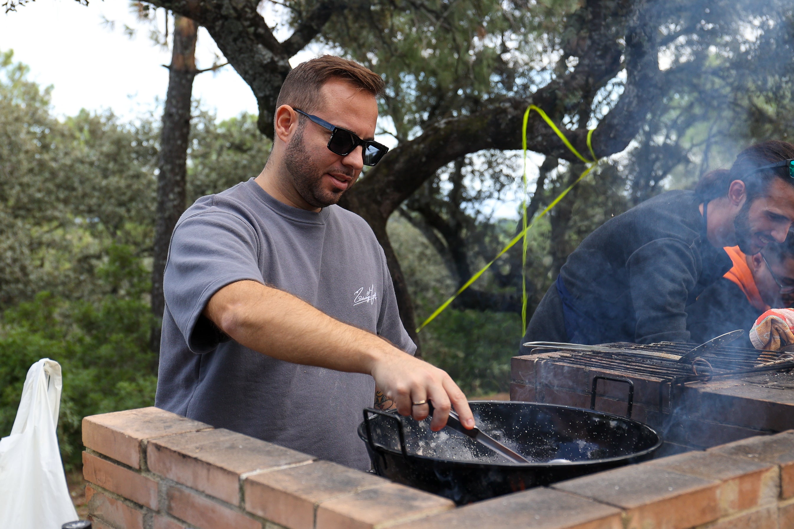 Los inigualables peroles por el Día de San Rafael en Córdoba, en imágenes