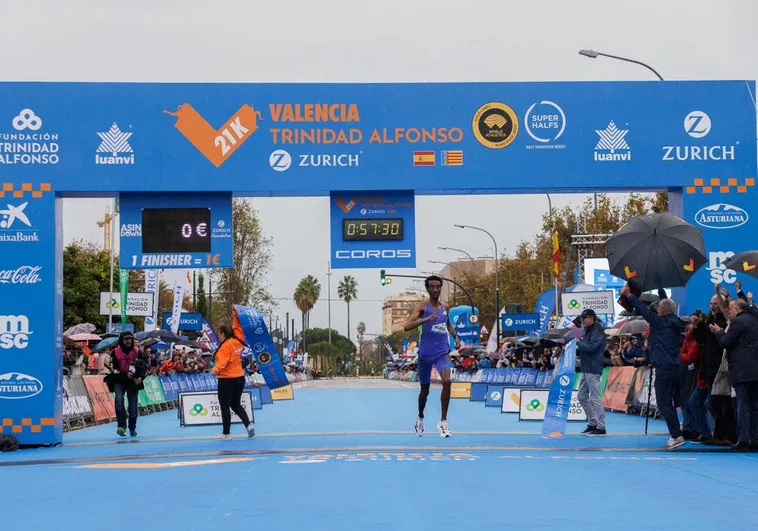 medio-maraton-valencia-RHRCZd9COOmQoU6j6OO9jeJ-758x531@diario_abc.jpg