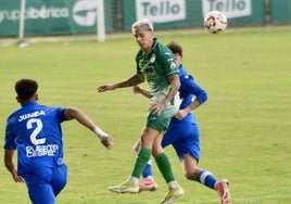 0-0: El CD Toledo no puede con un Calvo Sotelo que jugó con 10 desde mediada la primera parte