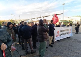 UGT asegura que el seguimiento en Córdoba de la huelga de autobuses «se aproxima al cien por cien»