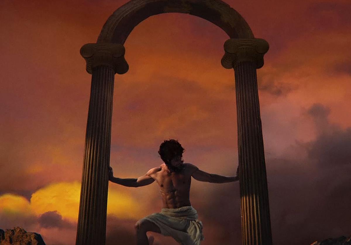 Plano que evoca el escudo andaluz