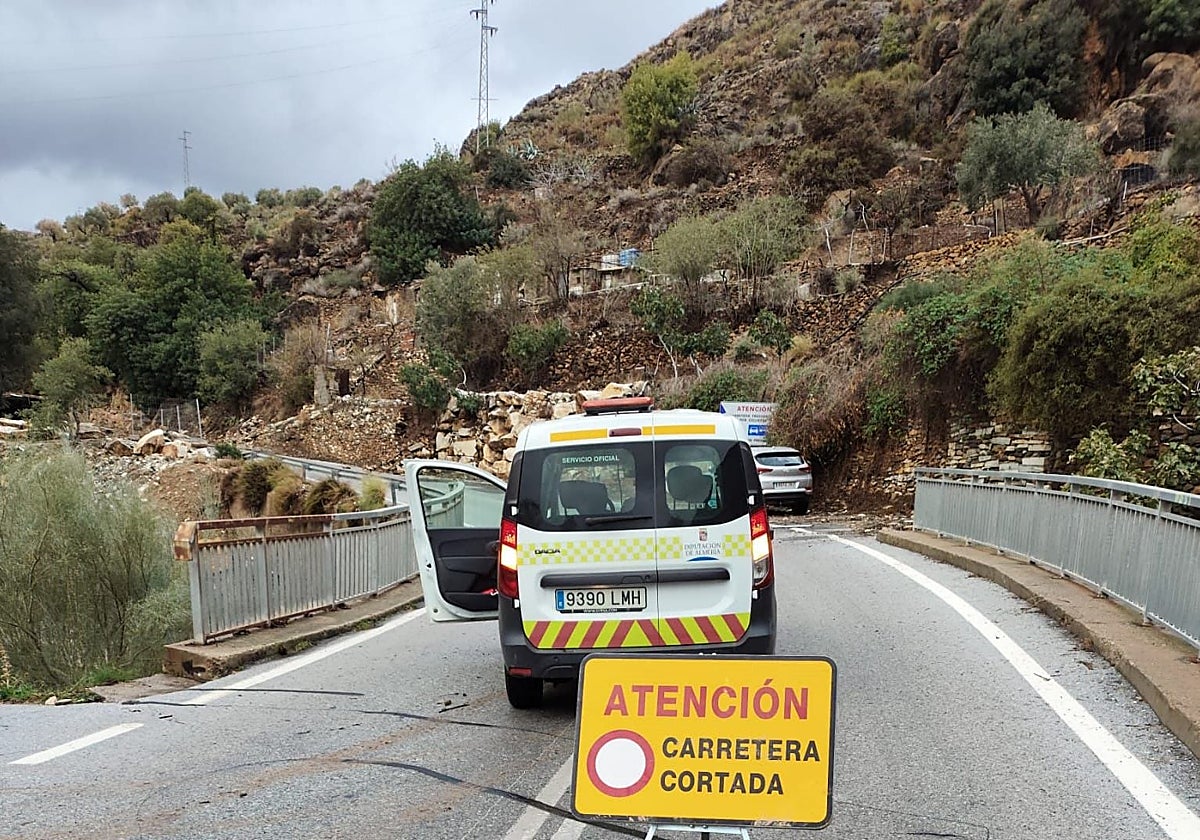 La Diputación de Almería activó el dispositivo especial de carreteras