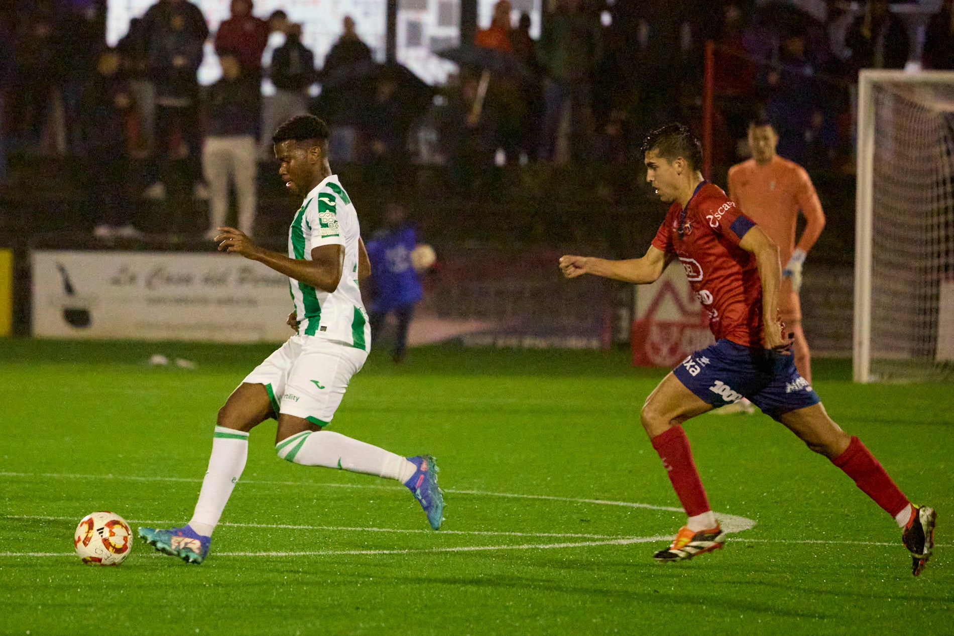 Las imágenes de la sorprendente eliminación copera del Córdoba CF en Olot