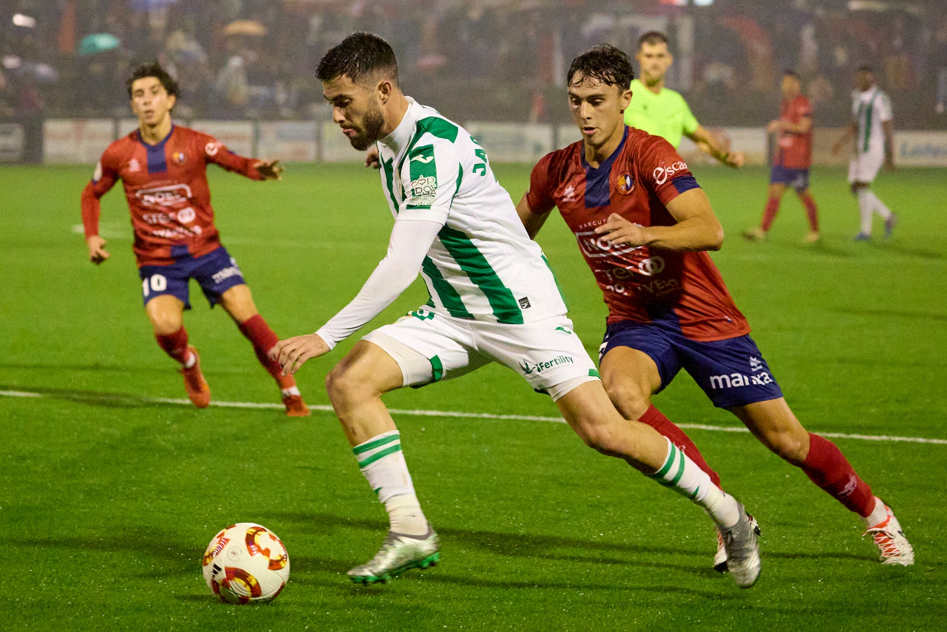 Las imágenes de la sorprendente eliminación copera del Córdoba CF en Olot