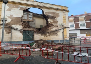 Vecinos de Huerta de la Reina alertan del estado de algunas viviendas tras la caída de una fachada