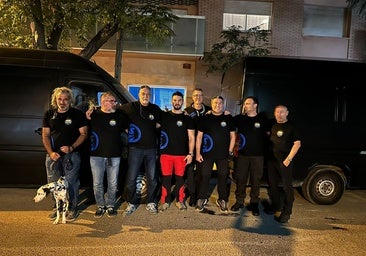 Mossos voluntarios en Paiporta, epicentro de la DANA: «Esto es un caos, parece una zona de guerra»