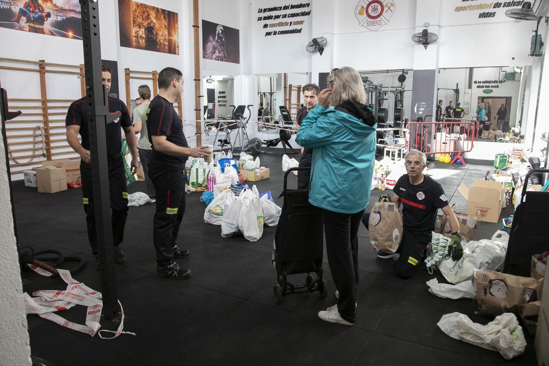 Las donaciones de los cordobeses a los damnificados de la DANA en Valencia, en imágenes