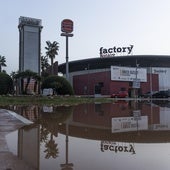 Así es el parking del Centro Comercial Bonaire, donde la UME trabaja contrarreloj para buscar supervivientes