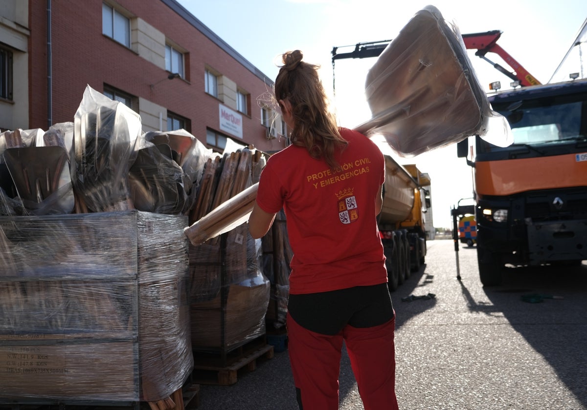 Efectivos de Protección Civil organizaron este sábado el envio