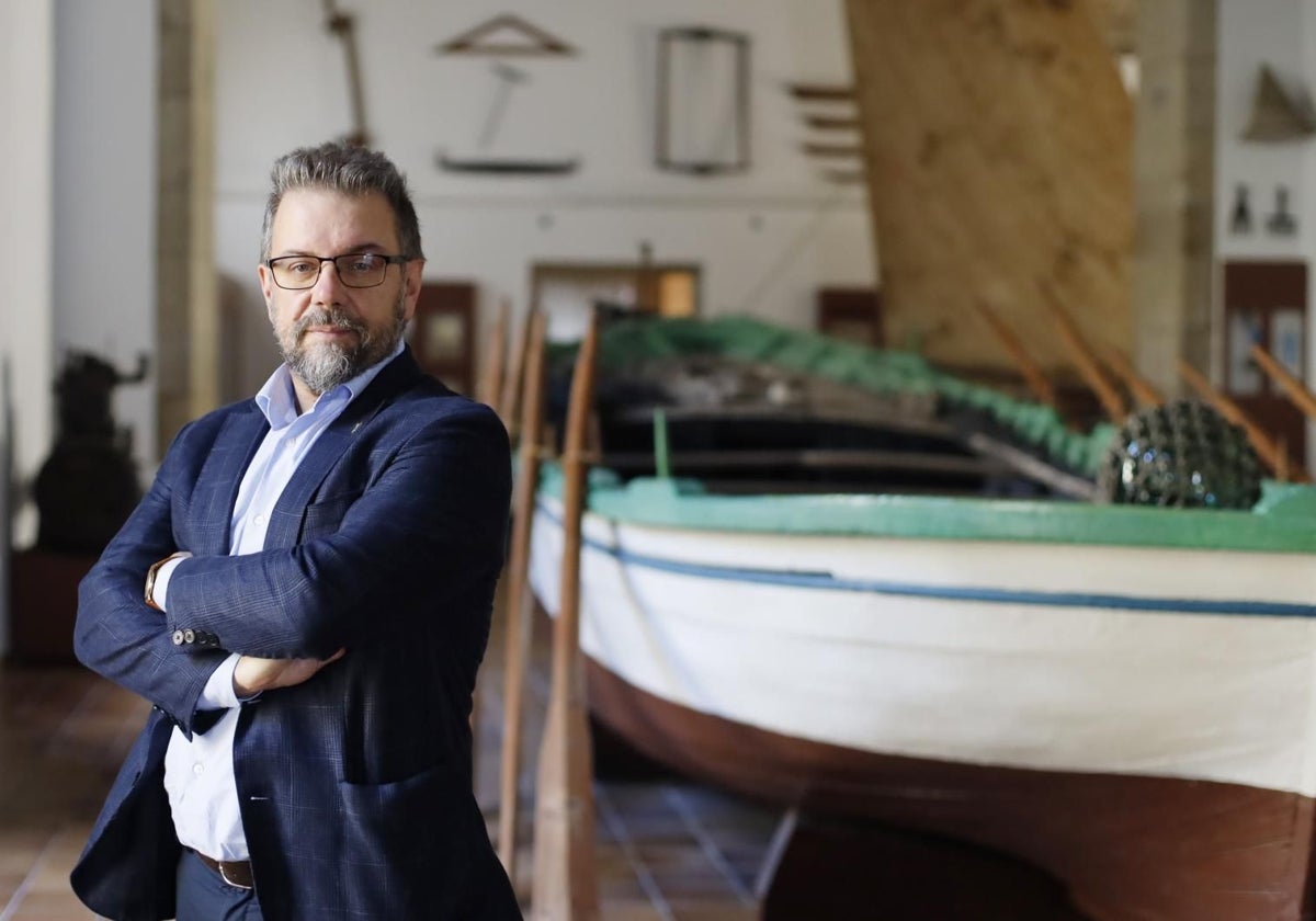 El director del Museo do Pobo Galego, Lois Ladra